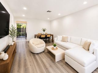 4555 Arthur Street, Palm Beach Gardens, FL 33418
