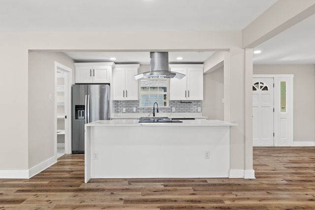 8635 Strathmore Drive, Dallas, TX 75238