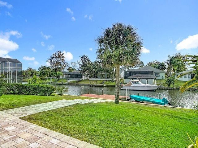 14 CEDARVIEW COURT, Palm Coast, FL 32137