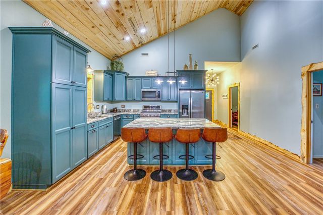 2133 NC 3400, Marble Falls, AR 72648