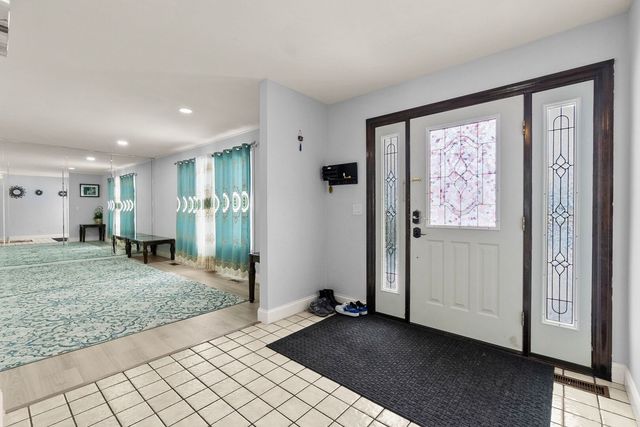 1767 Hemlock Drive, Glendale Heights, IL 60139