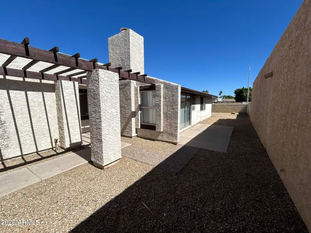 1762 W COLT Road, Chandler, AZ 85224