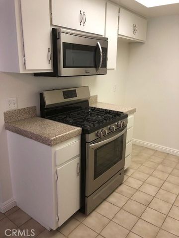 207 W Marquita 6, San Clemente, CA 92672