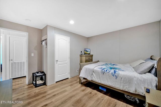 506 Patton Ferry Rd, Kingston, TN 37763