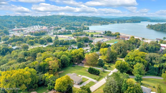 506 Patton Ferry Rd, Kingston, TN 37763