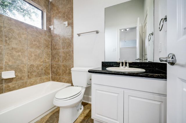 2364 Sperber Lane, Houston, TX 77003