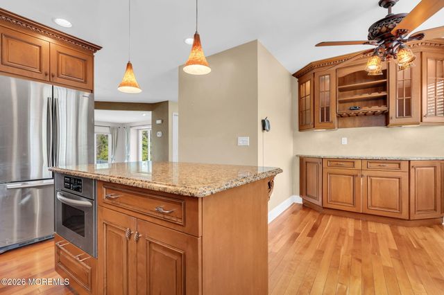 15 Rose Court 105, Toms River, NJ 08753