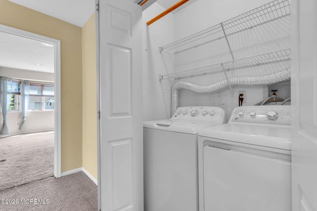 15 Rose Court 105, Toms River, NJ 08753