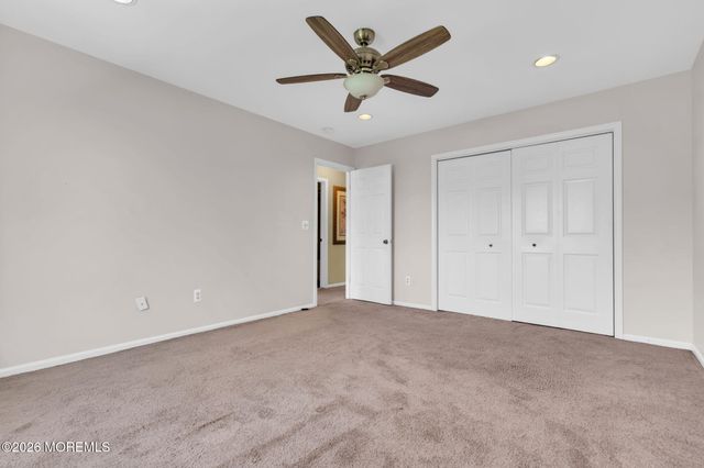 15 Rose Court 105, Toms River, NJ 08753