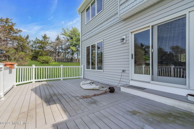 15 Rose Court 105, Toms River, NJ 08753
