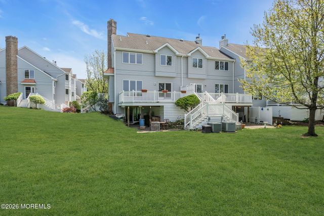 15 Rose Court 105, Toms River, NJ 08753