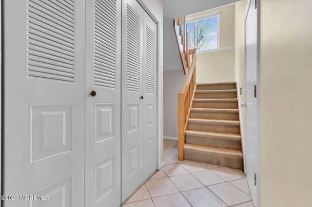 15 Rose Court 105, Toms River, NJ 08753