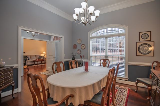 202 Winding Lake Drive, Hamilton, GA 31811