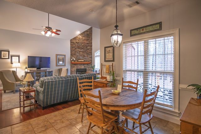 202 Winding Lake Drive, Hamilton, GA 31811