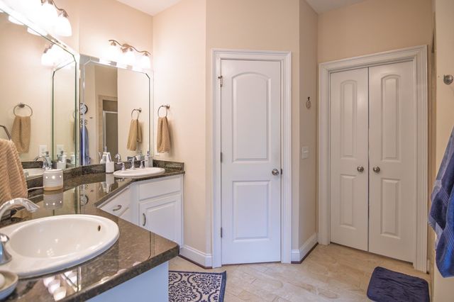 202 Winding Lake Drive, Hamilton, GA 31811