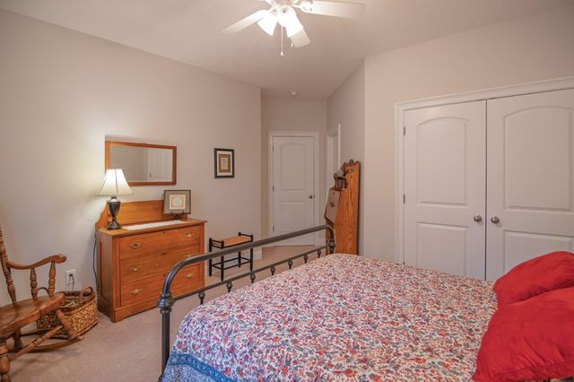 202 Winding Lake Drive, Hamilton, GA 31811