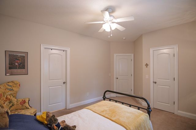 202 Winding Lake Drive, Hamilton, GA 31811