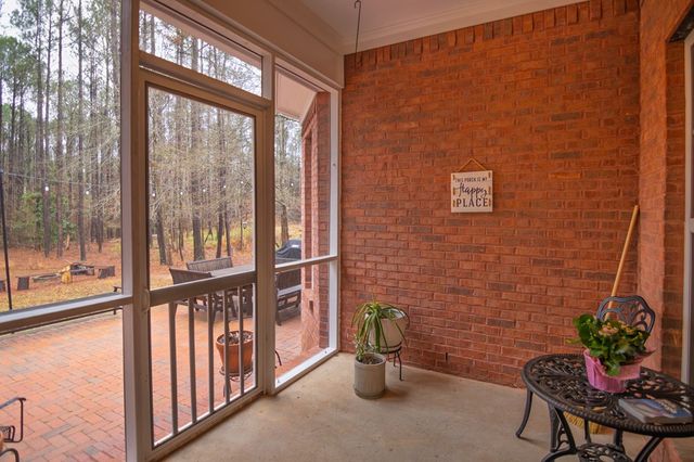 202 Winding Lake Drive, Hamilton, GA 31811