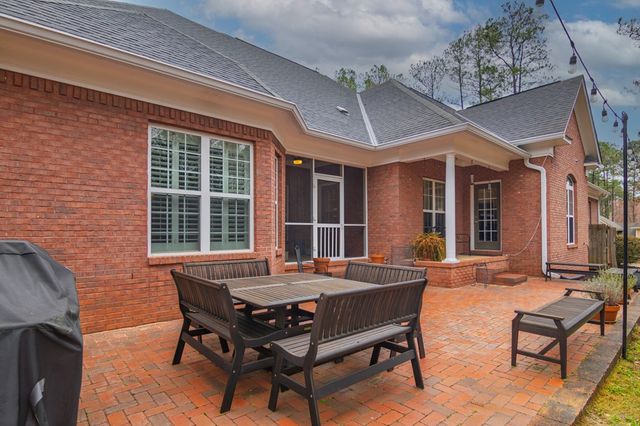 202 Winding Lake Drive, Hamilton, GA 31811