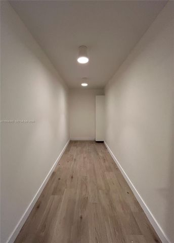 5845 Collins Ave 101, Miami Beach, FL 33140