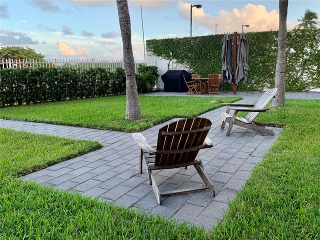 5845 Collins Ave 101, Miami Beach, FL 33140