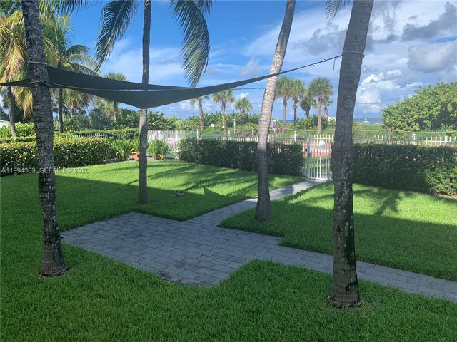 5845 Collins Ave 101, Miami Beach, FL 33140