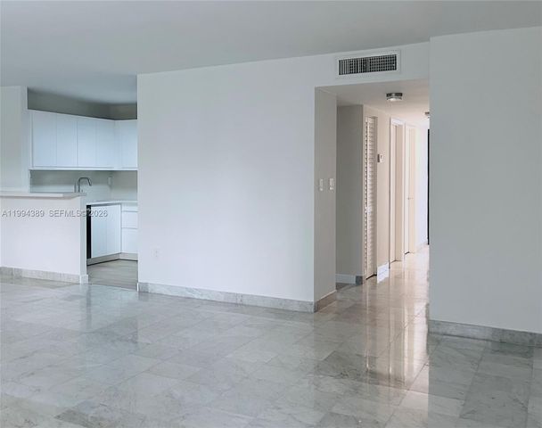 5845 Collins Ave 101, Miami Beach, FL 33140