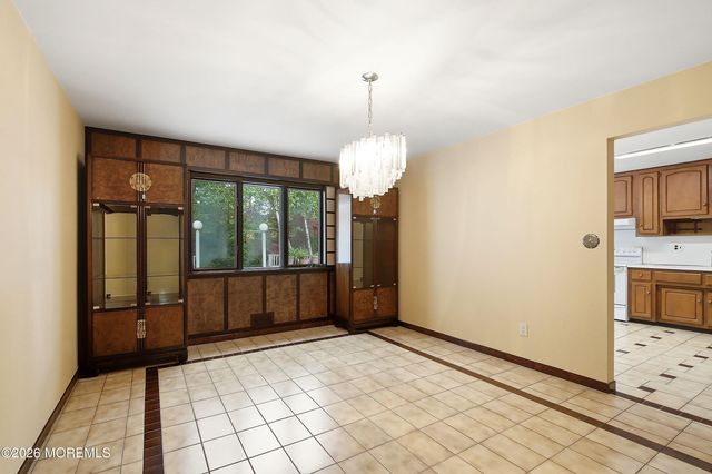4 Bay Hill Road, Leonardo, NJ 07737