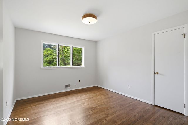4 Bay Hill Road, Leonardo, NJ 07737