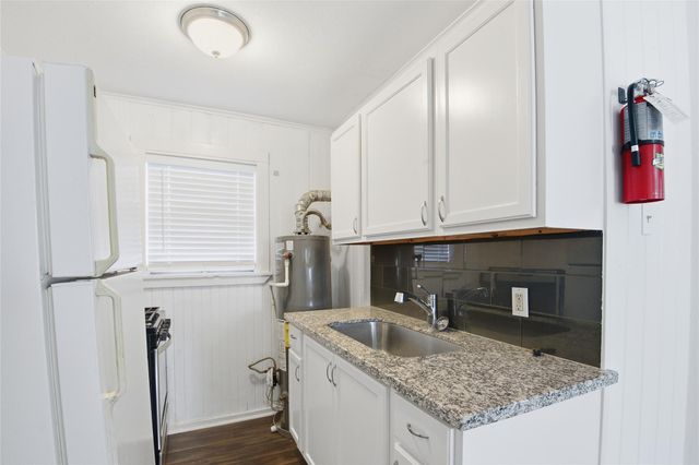 5010 Ennis S Street 2, Houston, TX 77004