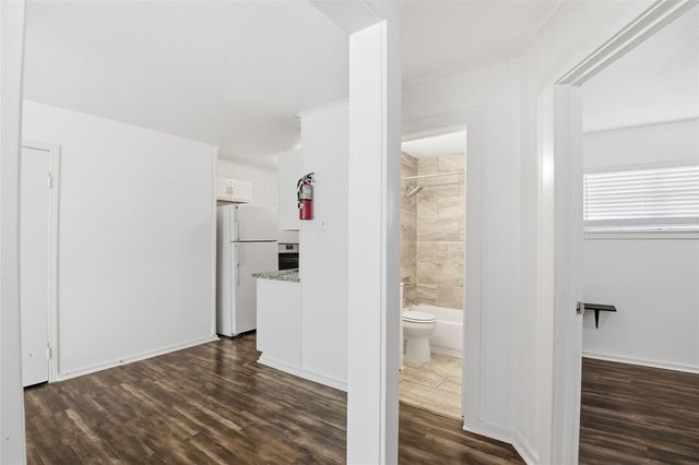 5010 Ennis S Street 2, Houston, TX 77004