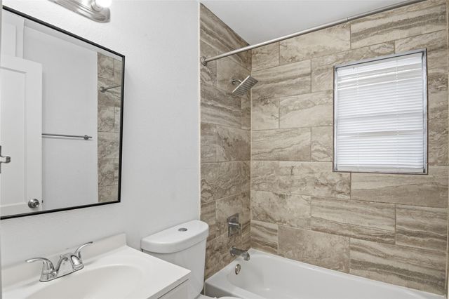 5010 Ennis S Street 2, Houston, TX 77004