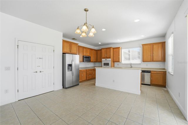 502 FIRST CAPE CORAL DR, Winter Garden, FL 34787