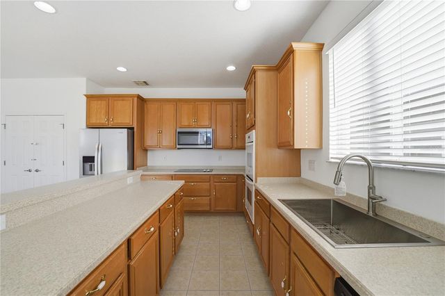 502 FIRST CAPE CORAL DR, Winter Garden, FL 34787