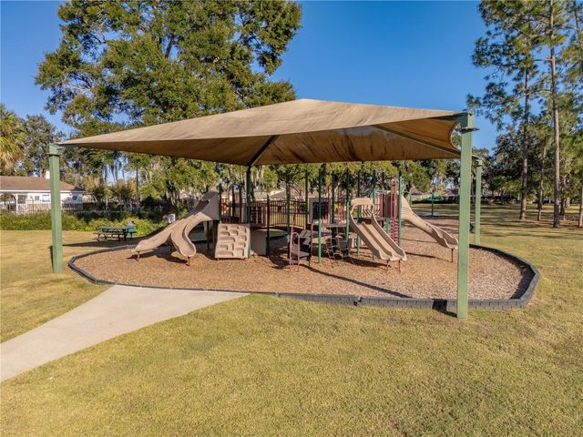 502 FIRST CAPE CORAL DR, Winter Garden, FL 34787