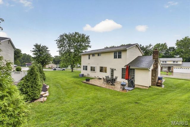1379 Green Birch Drive, Fenton, MO 63026