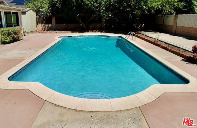 7610 Kelvin Avenue, Winnetka (los Angeles), CA 91306