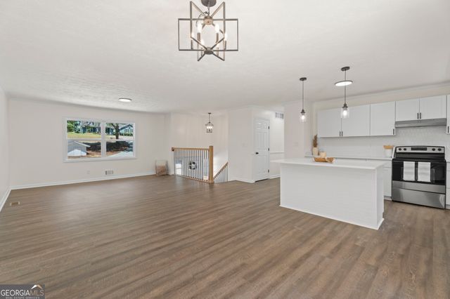 381 Thigpen Rd, Newnan, GA 30263