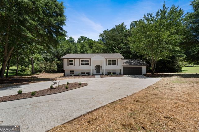 381 Thigpen Rd, Newnan, GA 30263