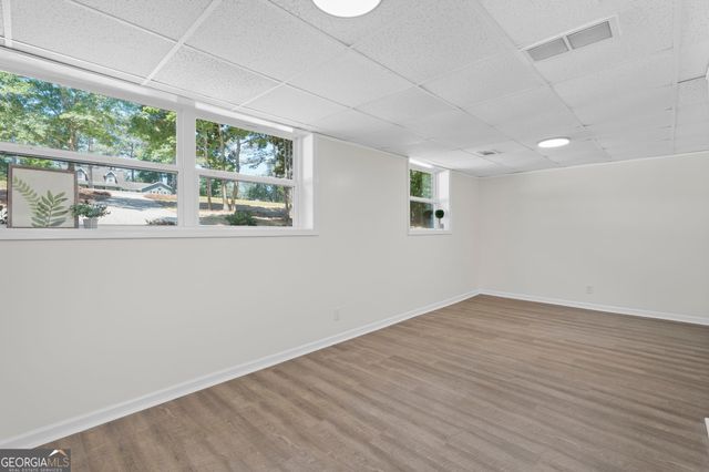381 Thigpen Rd, Newnan, GA 30263