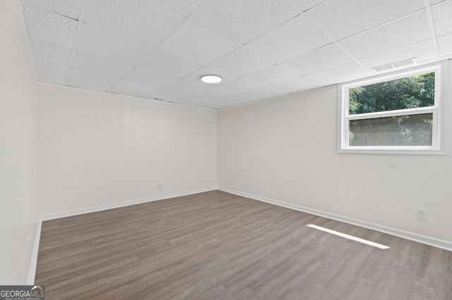 381 Thigpen Rd, Newnan, GA 30263