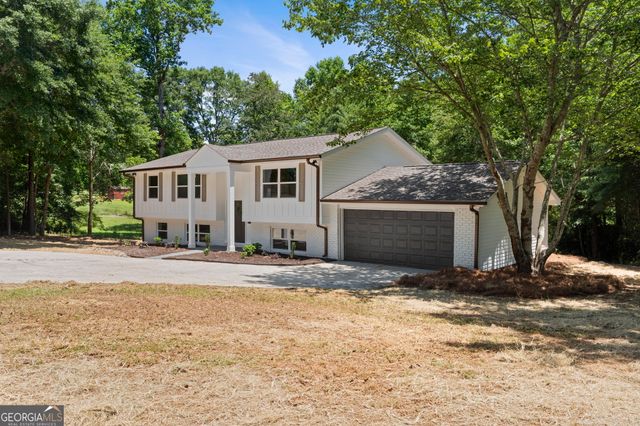 381 Thigpen Rd, Newnan, GA 30263