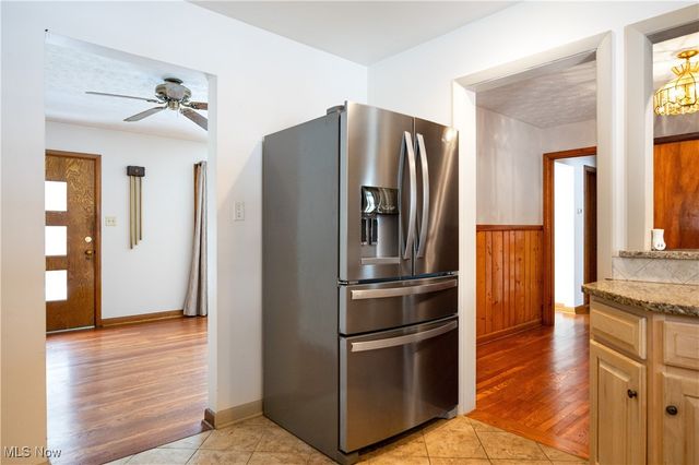 283 Westgate Avenue, Wadsworth, OH 44281