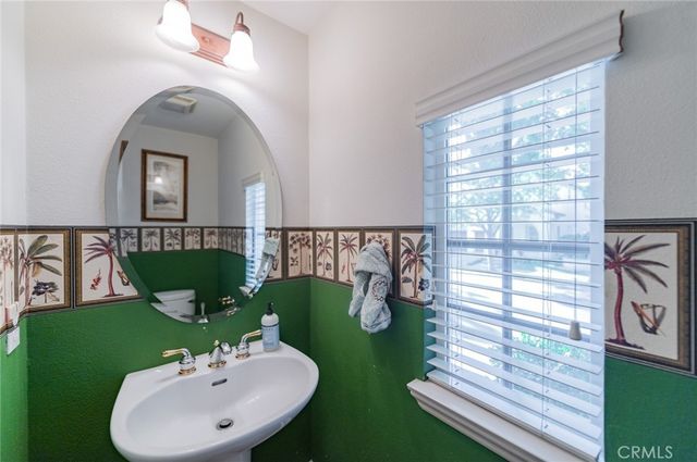 24 Sebastian, Irvine, CA 92602