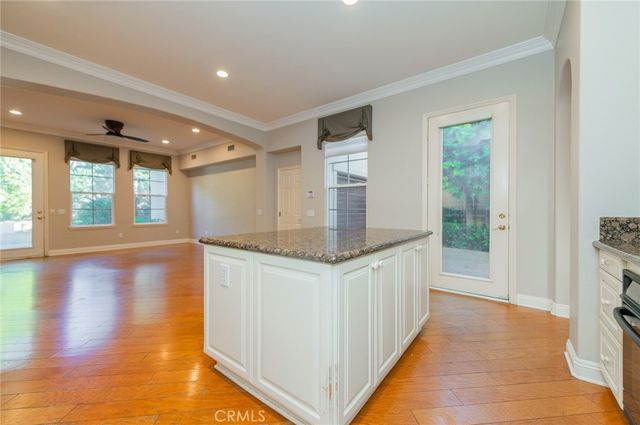 24 Sebastian, Irvine, CA 92602