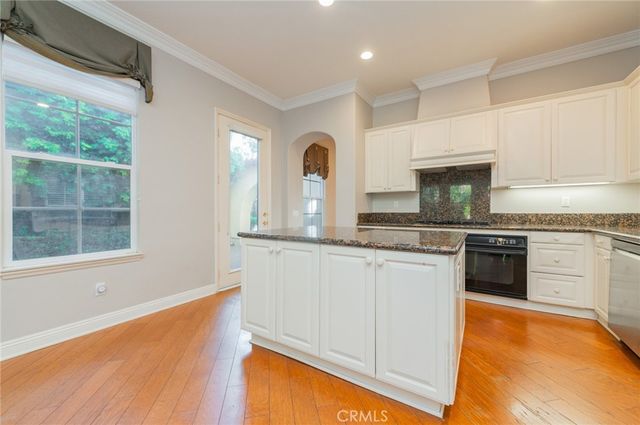 24 Sebastian, Irvine, CA 92602