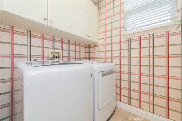 24 Sebastian, Irvine, CA 92602