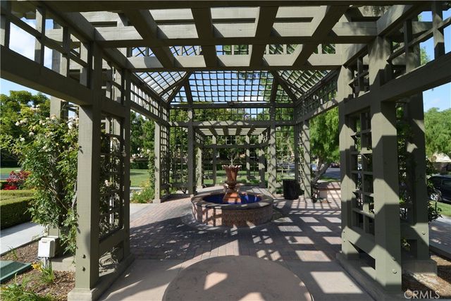 24 Sebastian, Irvine, CA 92602