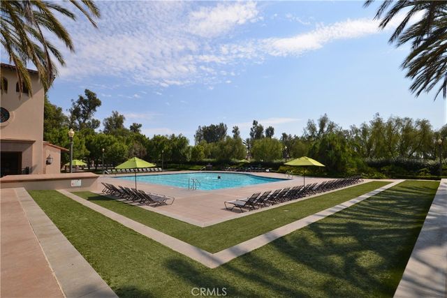 24 Sebastian, Irvine, CA 92602