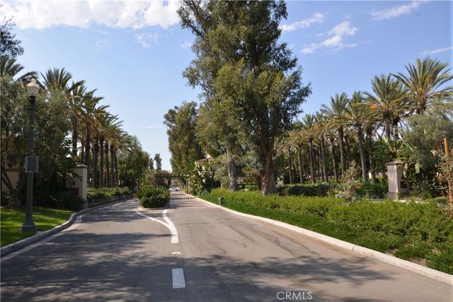 24 Sebastian, Irvine, CA 92602